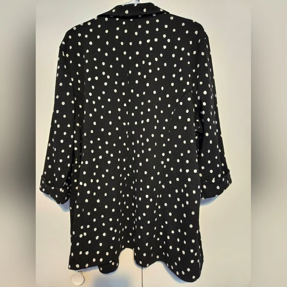 Maurices Black and White Polka Dot Buttonless Blazer- NWT - Picture 7 of 8